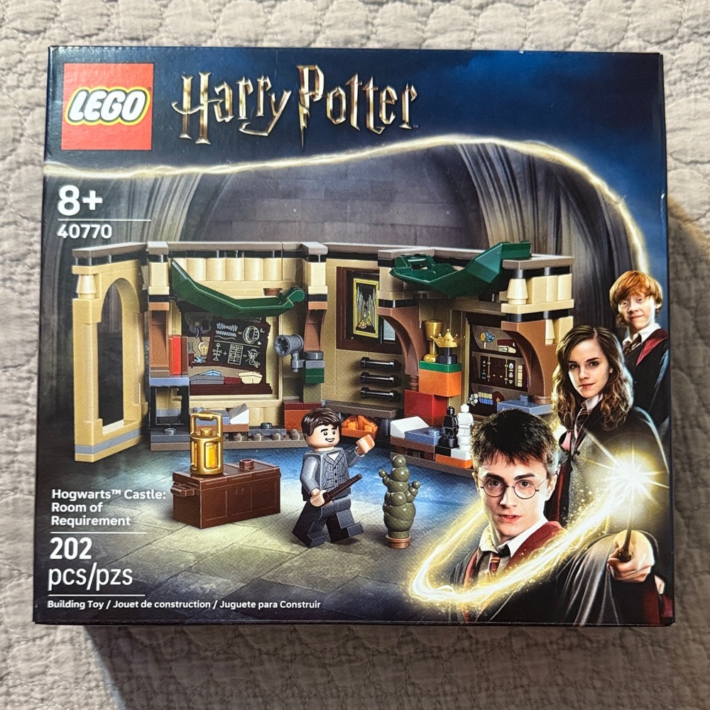 LEGO Harry Potter Room of Requirement Set